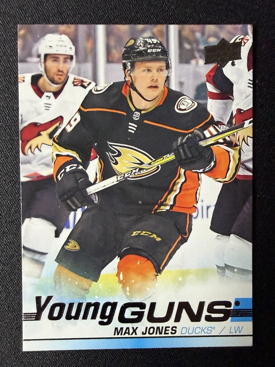 Max Jones photo 1